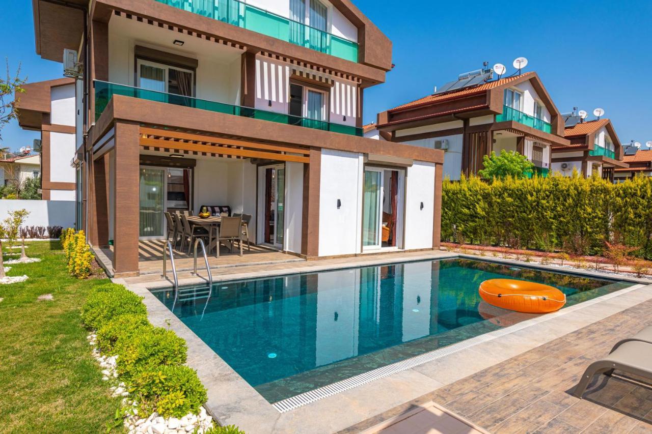 4 Beds, Luxury Holiday Villa In Hisaroenue Oeluedeniz Villa Mia Fethiye Exteriör bild