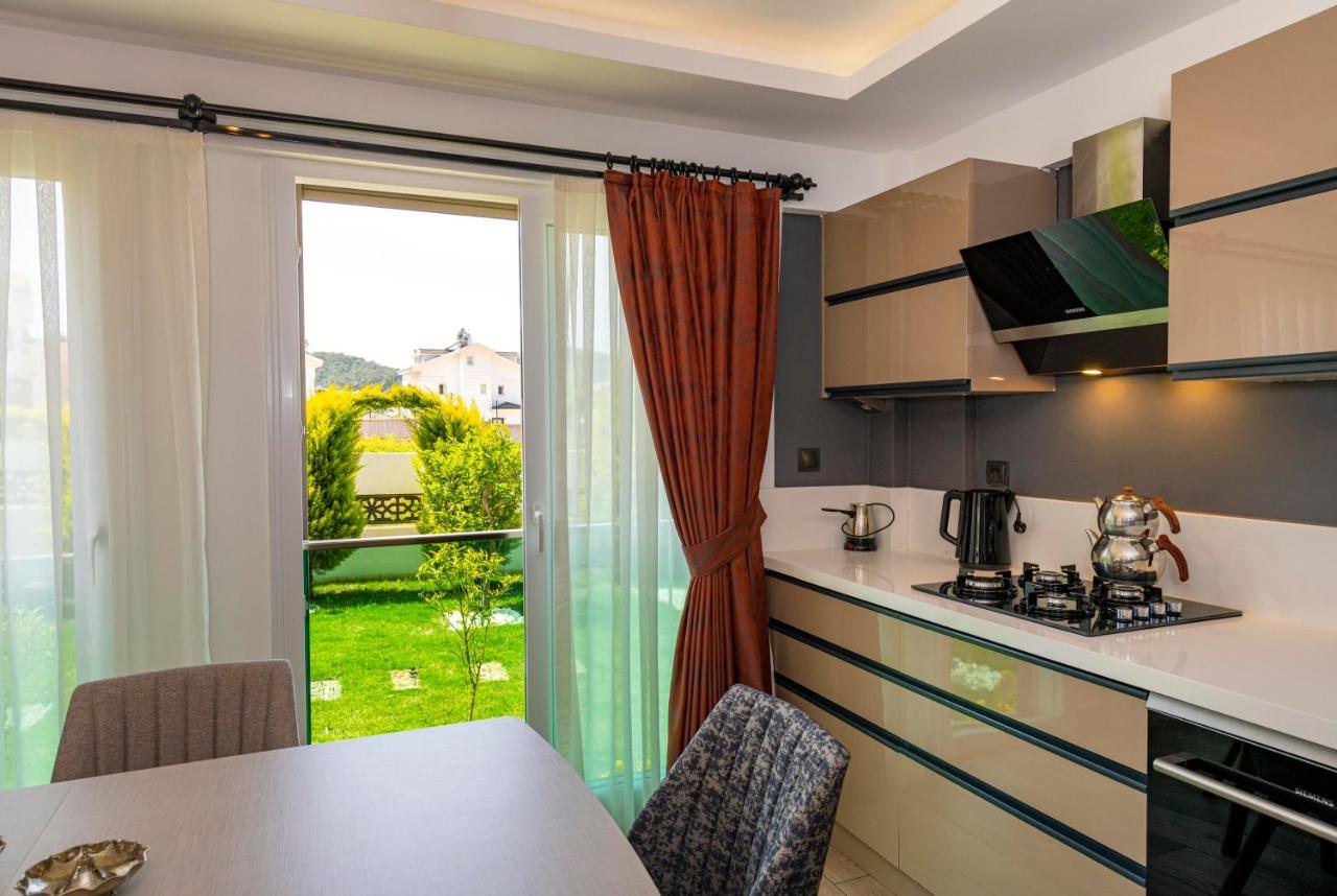 4 Beds, Luxury Holiday Villa In Hisaroenue Oeluedeniz Villa Mia Fethiye Exteriör bild